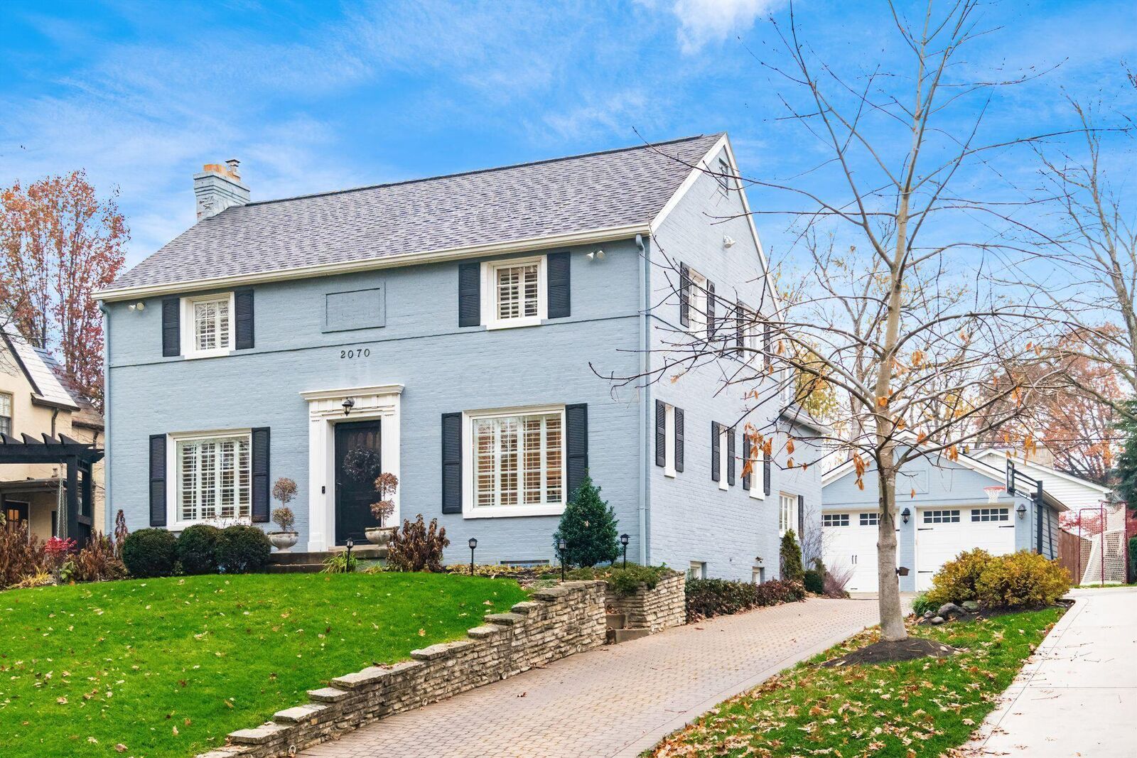 Property Photo:  2070 Ellington Road  OH 43221 