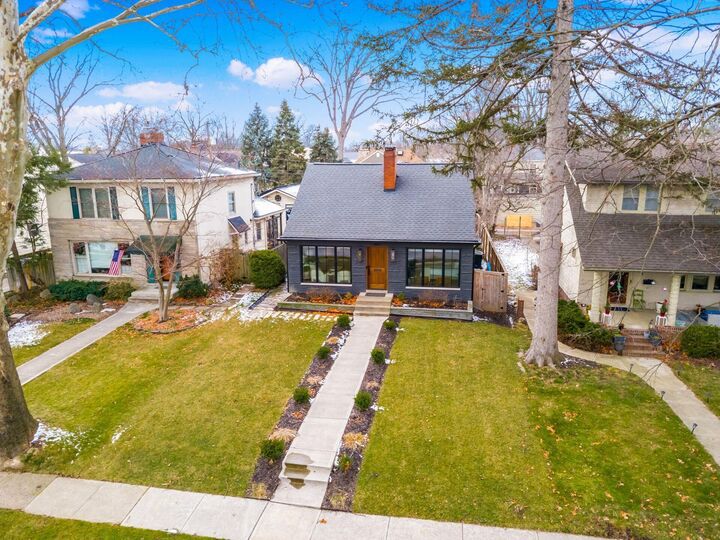 Property Photo: 221 S Roosevelt Avenue OH 43209