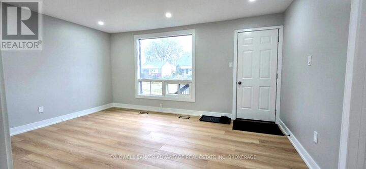 Property Photo: 321 Dieppe Street ON L3B 4V1