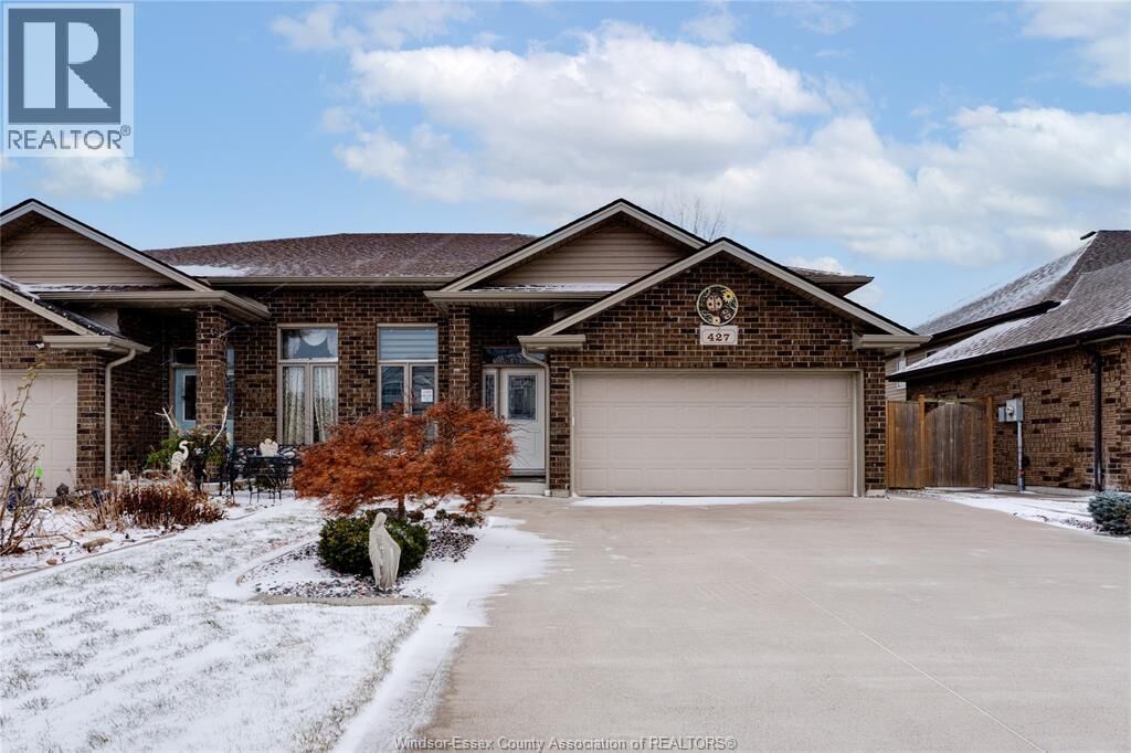 Property Photo: 427 Rosewood Drive ON N8L 1B9