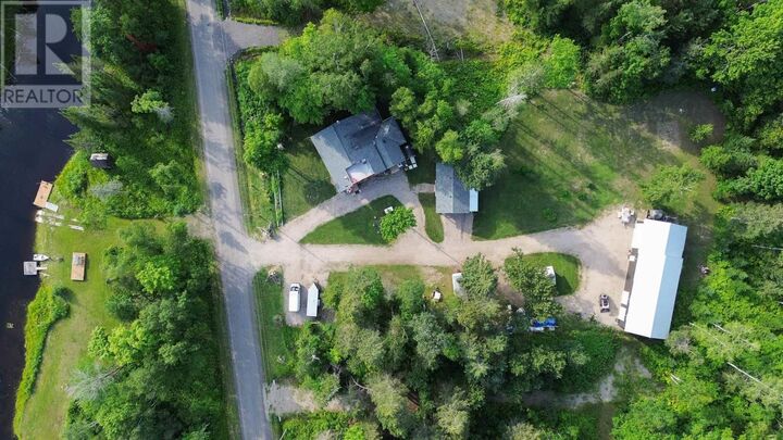 Photo de la propriété:  5404 Milford Haven Rd  ON P0R 1J0 