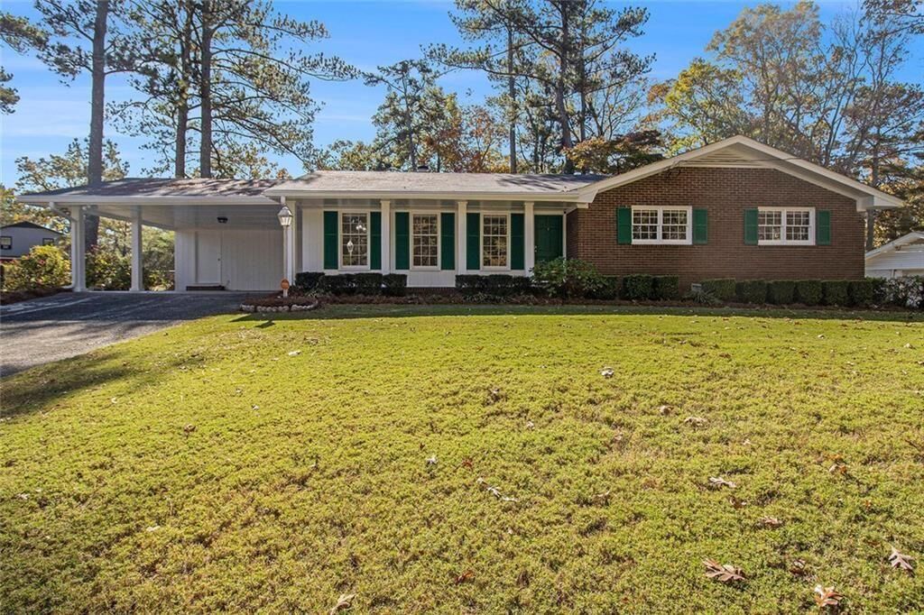 Property Photo:  2540 Thornton Drive  GA 30349 