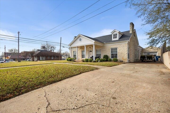 Property Photo:  315 N Main Street  TX 75652 