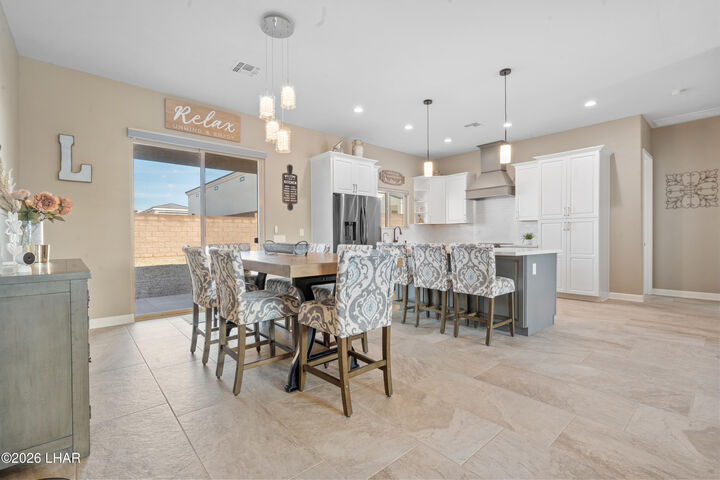 Property Photo:  1659 E Susan Dr  AZ 86404 