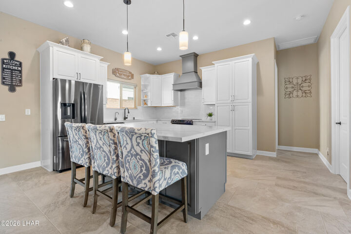 Property Photo:  1659 E Susan Dr  AZ 86404 