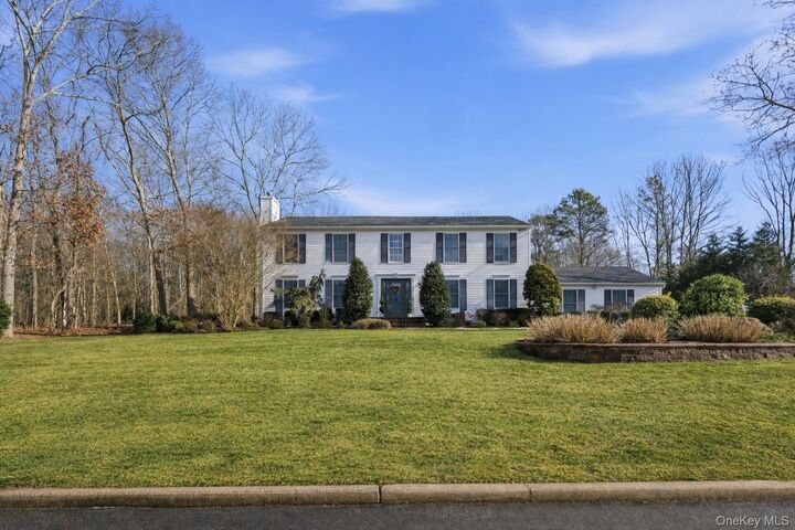 Property Photo:  39 Foreston Circle  NY 11949 