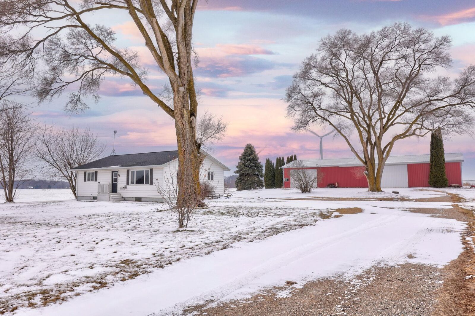 Property Photo: 2744 Kirk Road MI 48768