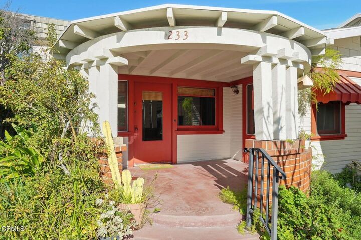 Property Photo:  233 Ohio Street  CA 91106 