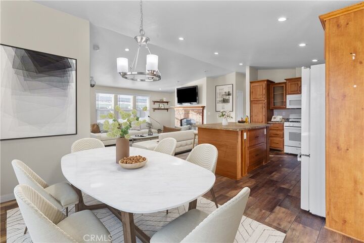 Property Photo:  1456 E Philadelphia 2  CA 91761 