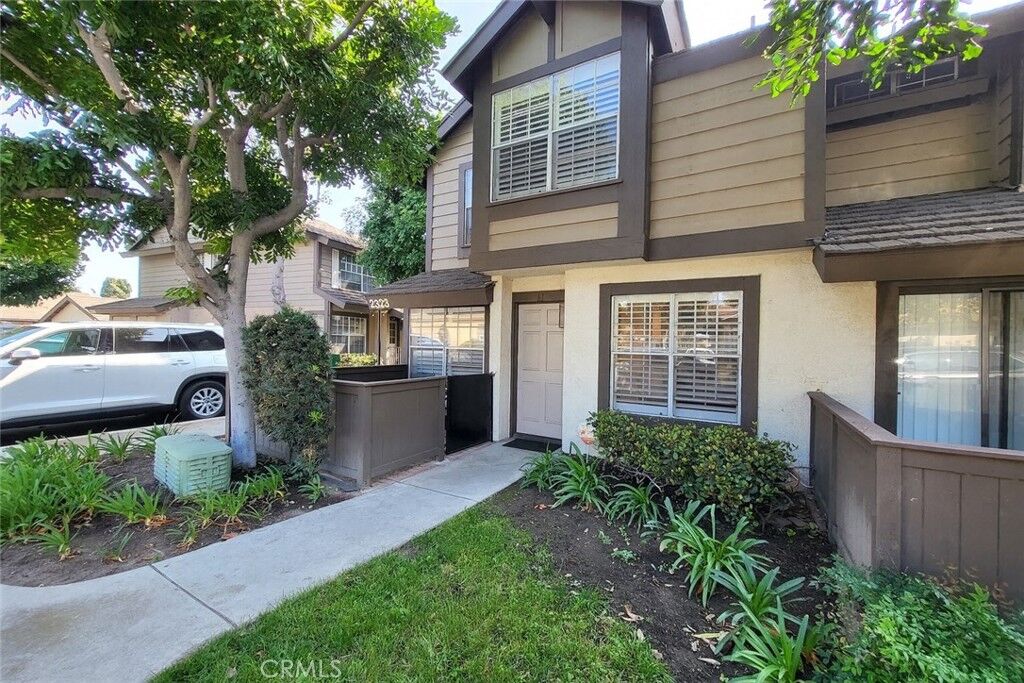 Property Photo:  2323 S Cutty  CA 92802 