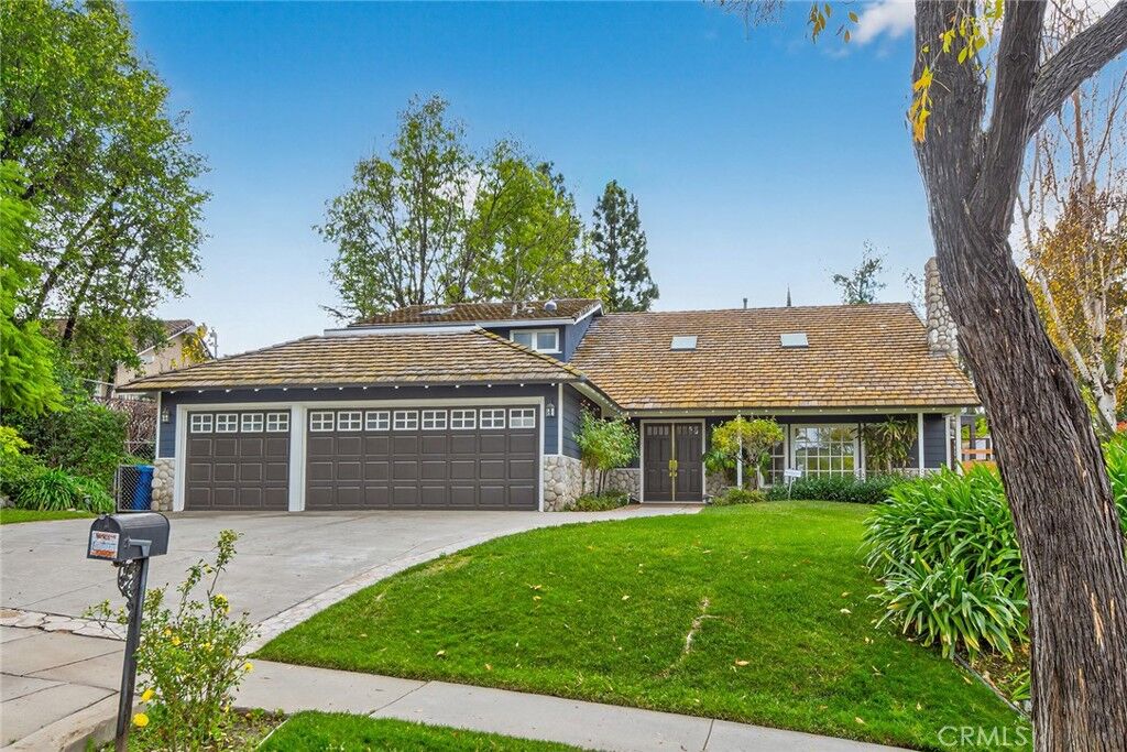 Property Photo:  22424 Calipatria  CA 91302 