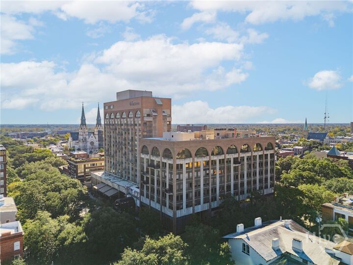 Property Photo:  300 Bull Street 601  GA 31401 
