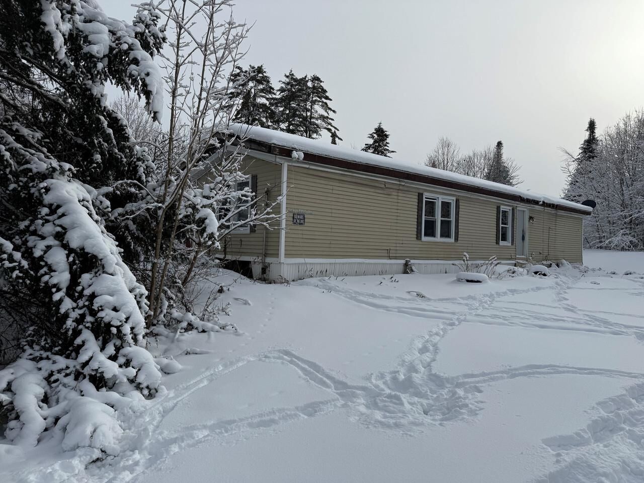 Property Photo: 571 Bliss Road VT 05681