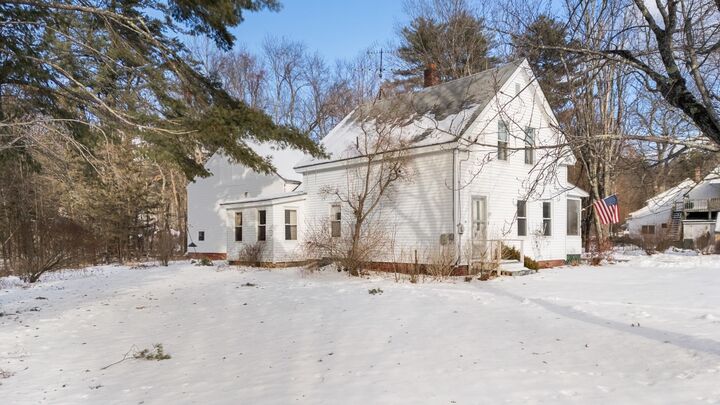 Property Photo:  6 Kirtland Street  NH 03278 