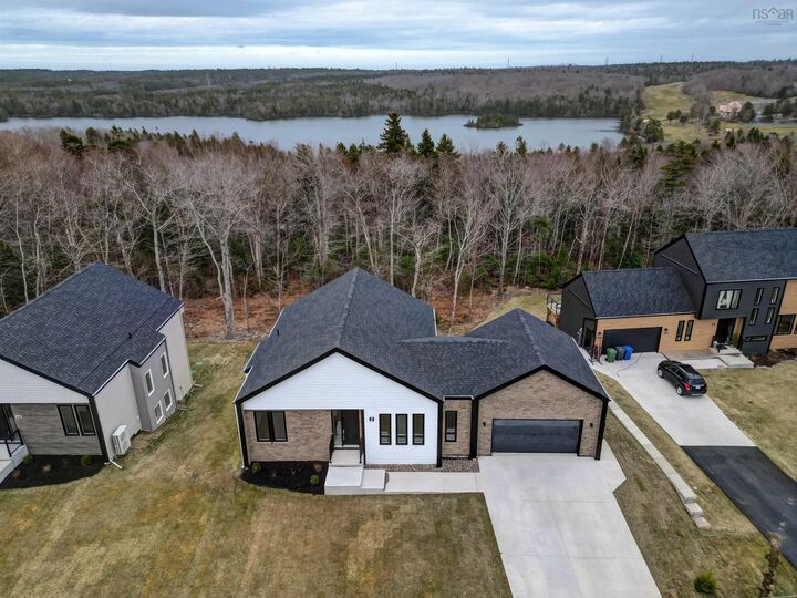 Property Photo: 2 Merion Court NS B4B 2R1