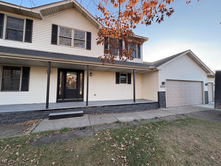 Property Photo: 2424 Briar Oakes Boulevard MN 55362