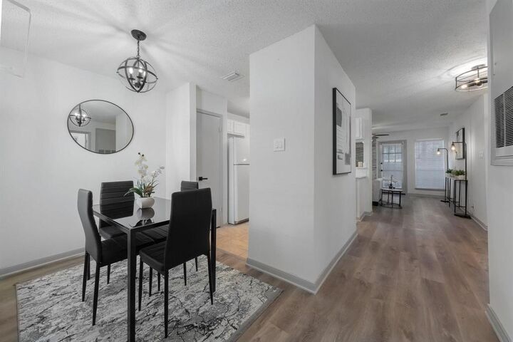 Property Photo:  5981 Arapaho Road 305  TX 75248 