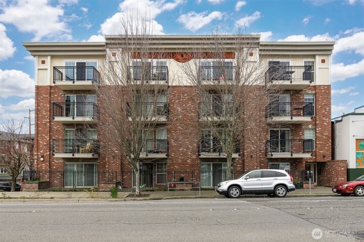 Property Photo:  1001 N State Street 209  WA 98225 