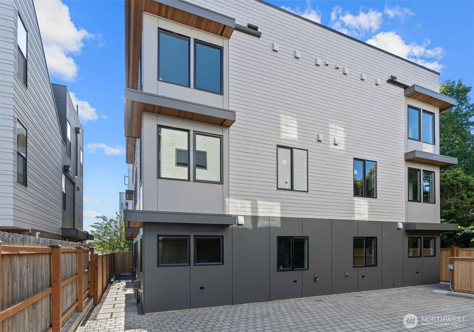 Property Photo: 4519 D Bagley Avenue N WA 98103