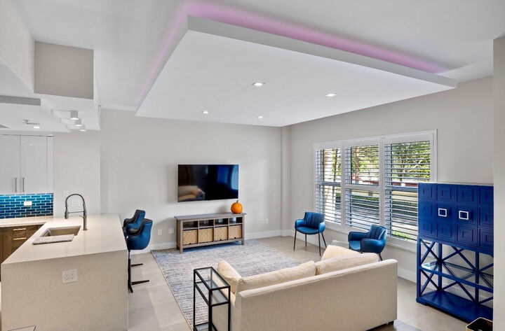 Property Photo:  2609 NE 14th Avenue 107  FL 33334 