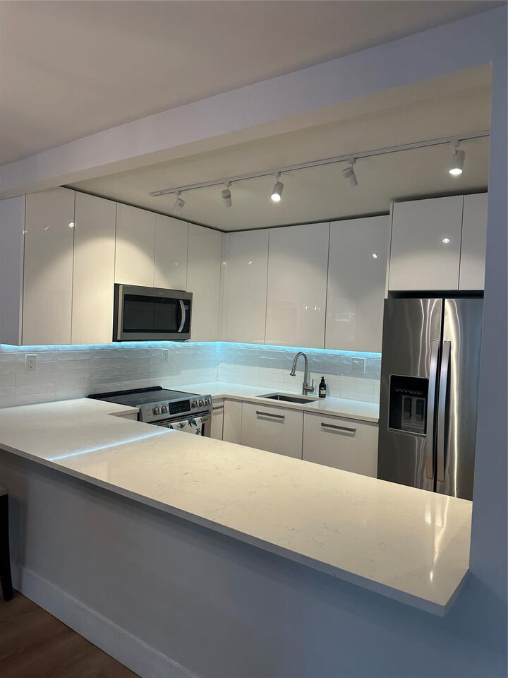 Property Photo:  3821 Environ Boulevard 110  FL 33319 