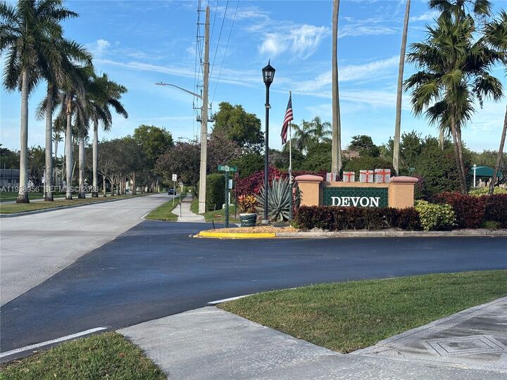 Property Photo:  7120 S Devon Dr 110  FL 33321 