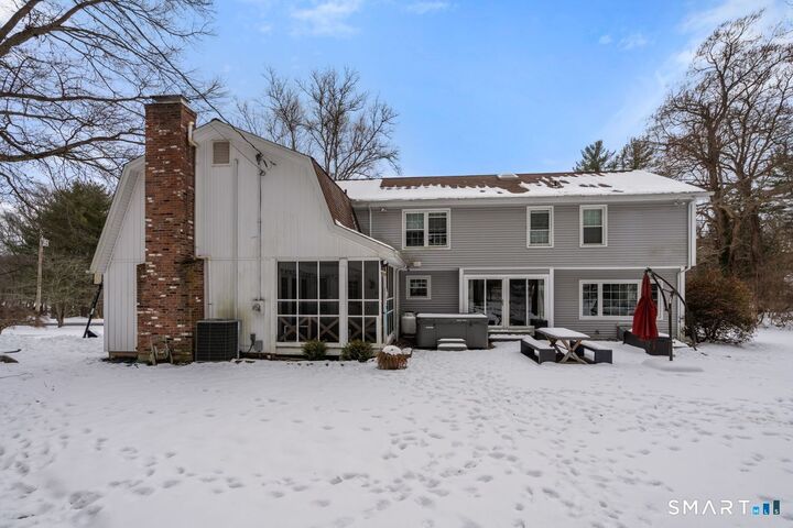 Property Photo:  45 Heritage Drive  CT 06612 