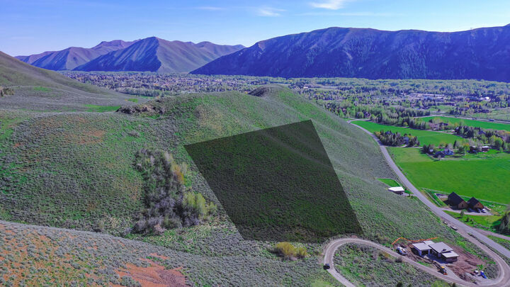 Property Photo:  106 Shoshone Ct  ID 83333 