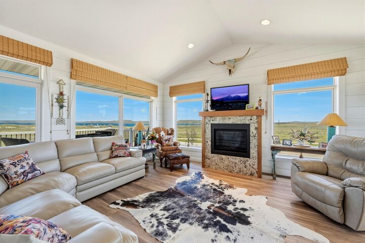 Property Photo: 105 Lake Desmet Road WY 82834