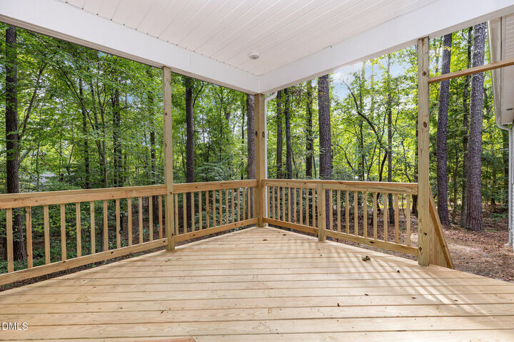 Property Photo:  3258 Yorkshire Circle  NC 27332 