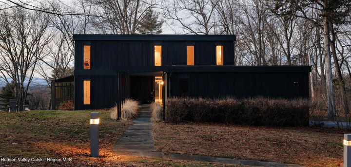 Property Photo:  110 Old Albany Post  NY 12572 