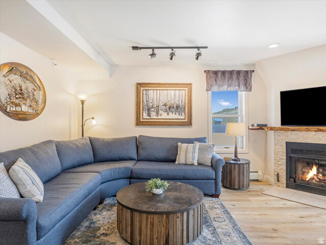 Property Photo:  424 Park Ave D  UT 84060 