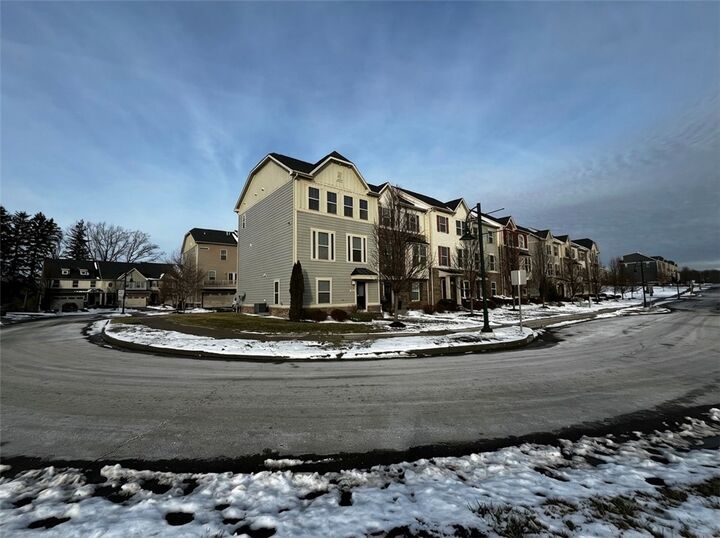 Property Photo:  416 Fairmont Dr  PA 15090 