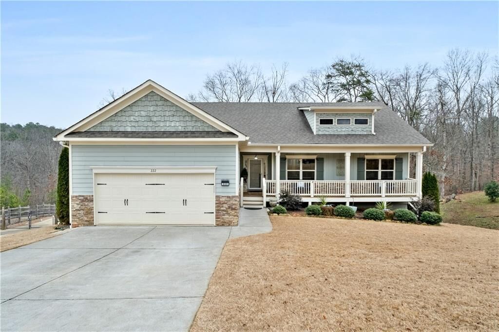 Property Photo: 222 Woods Circle GA 30107