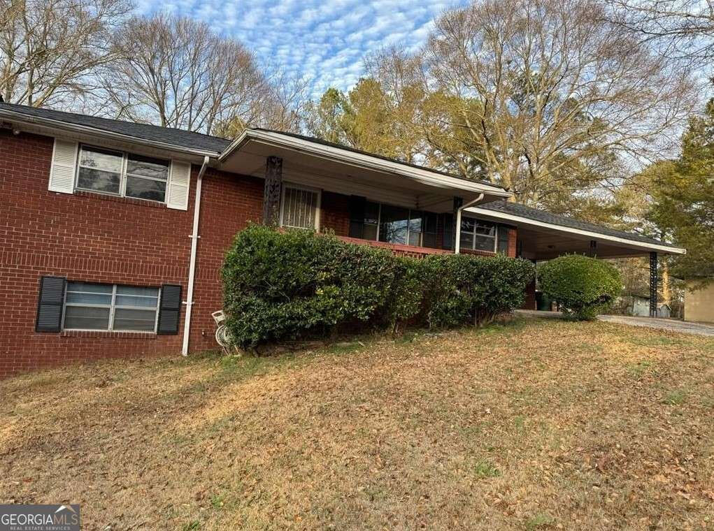 Property Photo:  556 Lamar Drive  GA 30297 