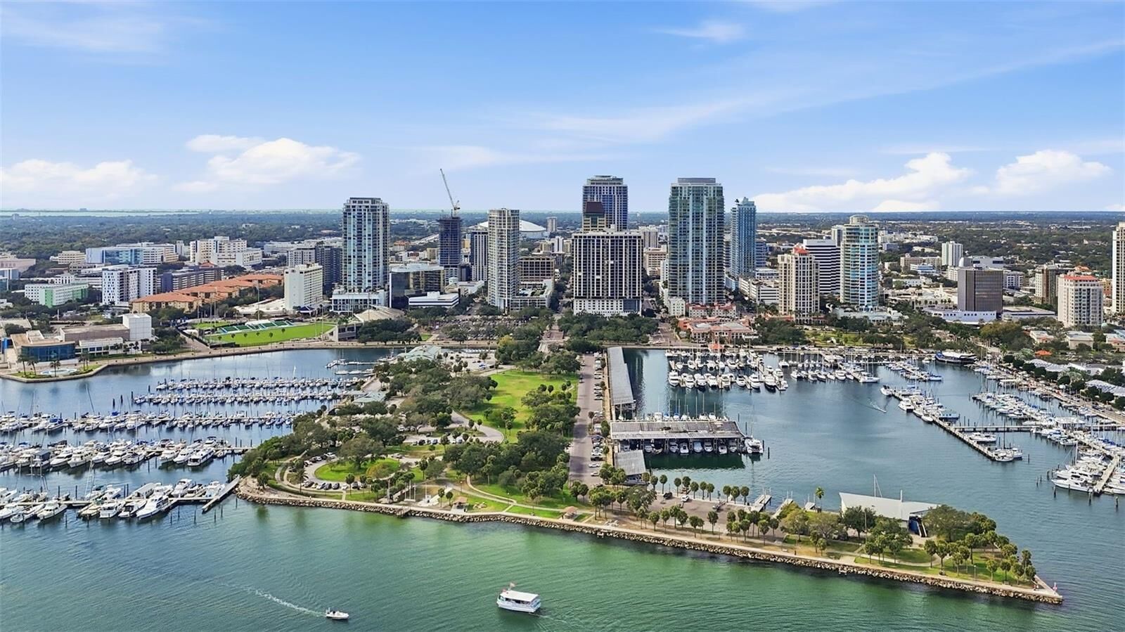 Property Photo:  1 Beach Drive SE 1610  FL 33701 