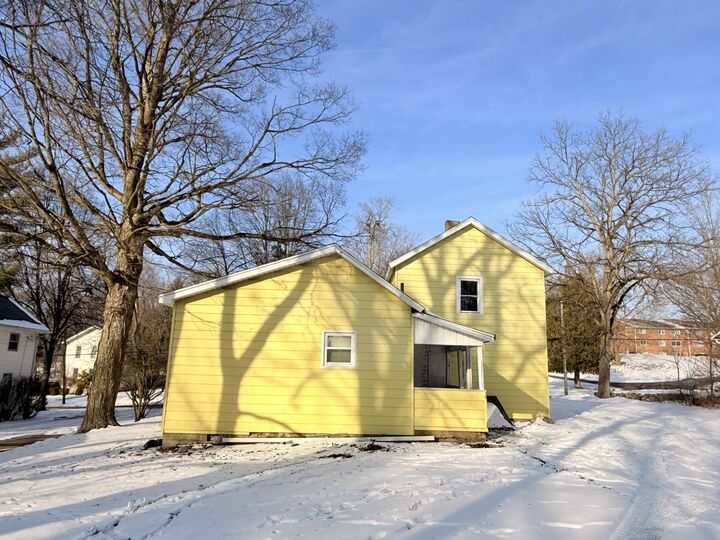 Property Photo:  28 Marion Street  MI 49242 