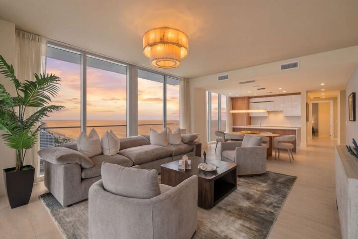 Property Photo:  151 N Seabreeze Boulevard 2503-E  FL 33304 