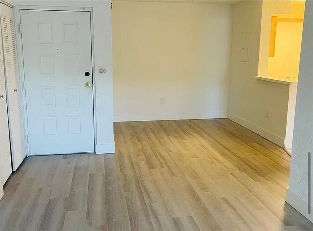 Property Photo: 2861 N Oakland Forest Drive 207 FL 33309