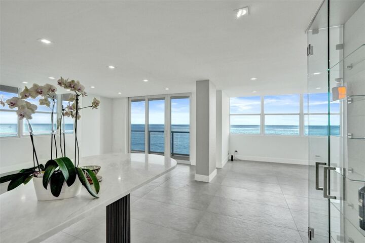 Property Photo:  209 N Fort Lauderdale Beach Boulevard 6B  FL 33304 
