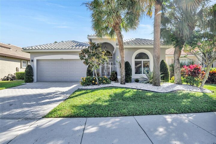 Property Photo:  13616 Kiltie Court  FL 33446 