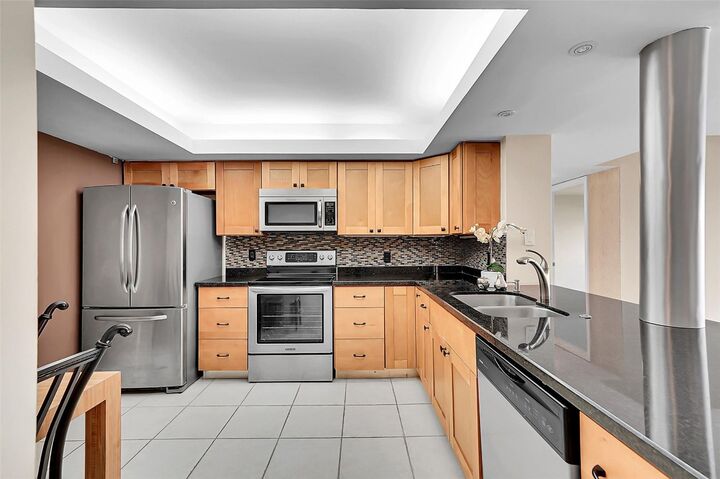 Property Photo: 4900 N Ocean Boulevard 802 FL 33308