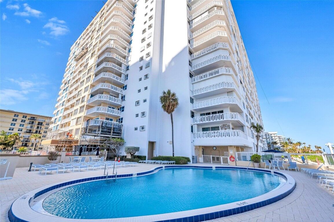 Property Photo: 1012 N Ocean Boulevard 211 FL 33062