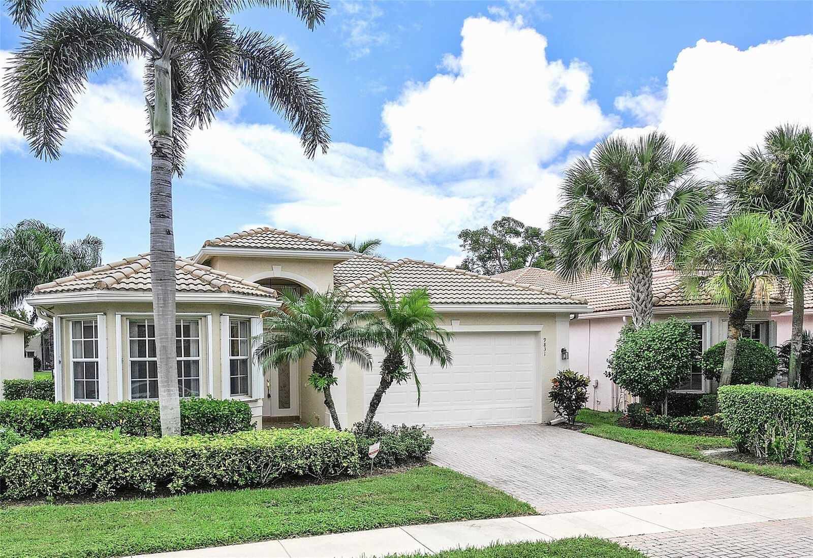 Property Photo: 9831 Tallyrand Drive FL 33467