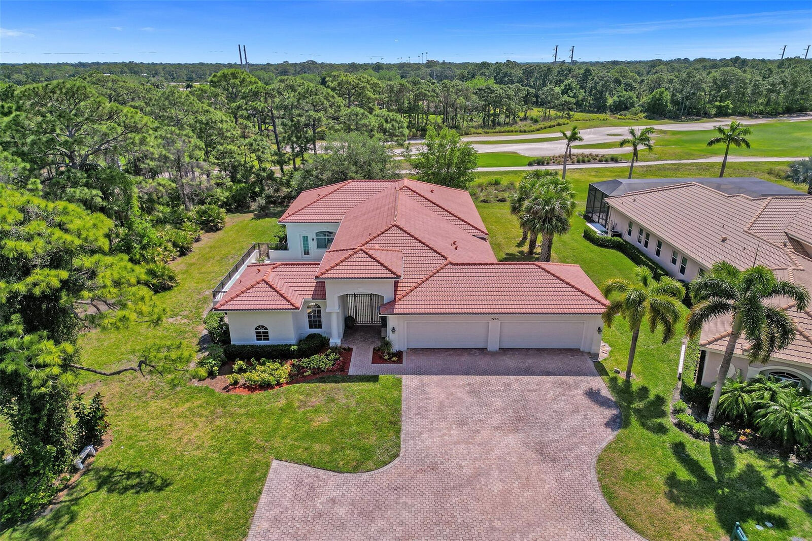 Property Photo:  7450 Legends Drive  FL 34986 