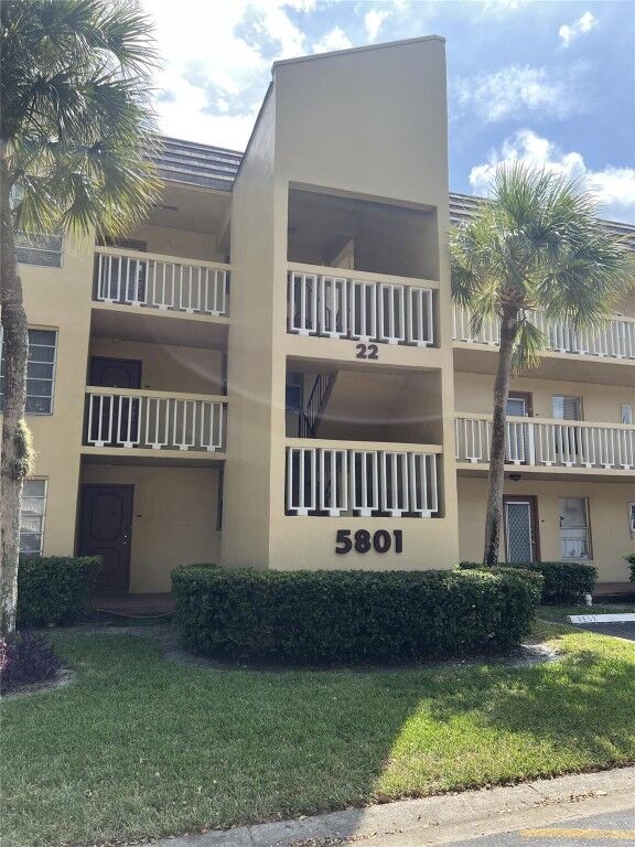 Property Photo:  5801 NW 62nd Avenue 205  FL 33319 