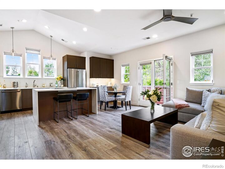 Property Photo:  1944 Arapahoe Avenue  CO 80302 