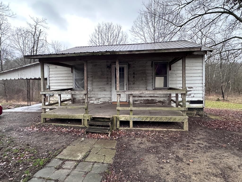 Property Photo: 18686 St. Rt. 93 OH 45692