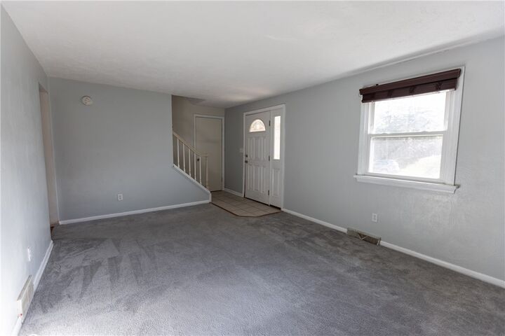 Property Photo:  300 Oliver Dr  PA 15131 