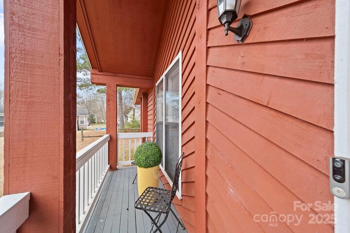 Property Photo:  7804 Haverstraw Court  NC 28212 